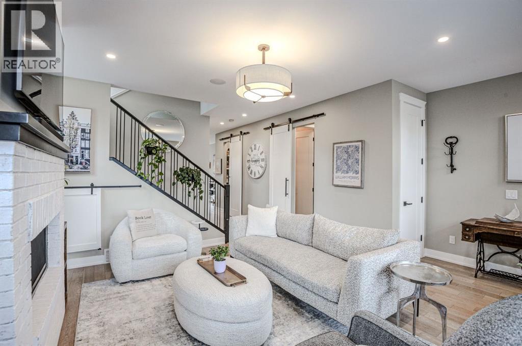 Single Family House for Sale in   Avenue SW Altadore Calgary 