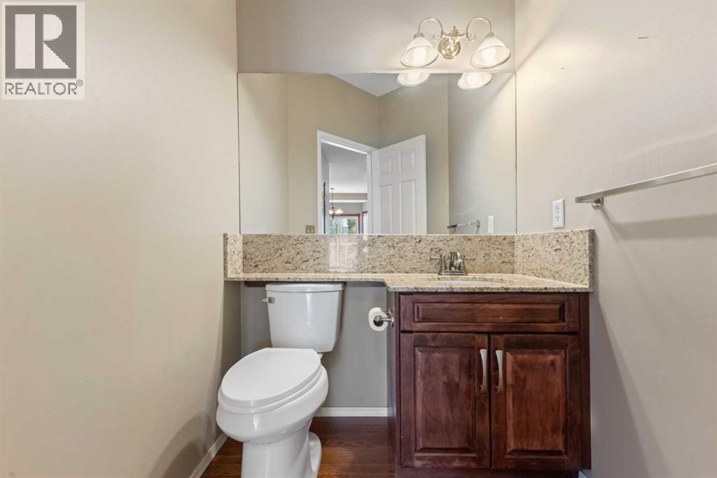 Single Family House for Sale in  Coral Shores Cape NE Coral Springs Calgary 