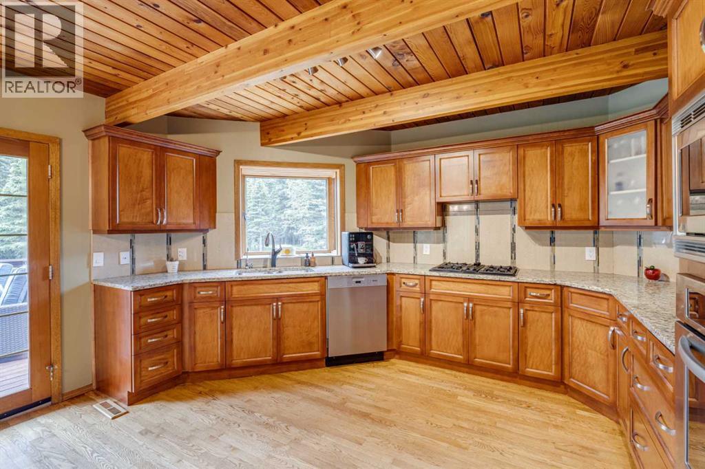 106 Mountain Lion Drive, Bragg Creek