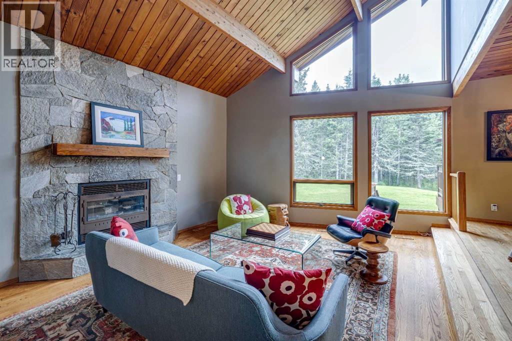 106 Mountain Lion Drive, Bragg Creek
