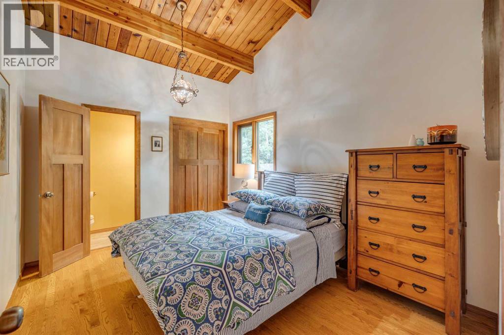 106 Mountain Lion Drive, Bragg Creek