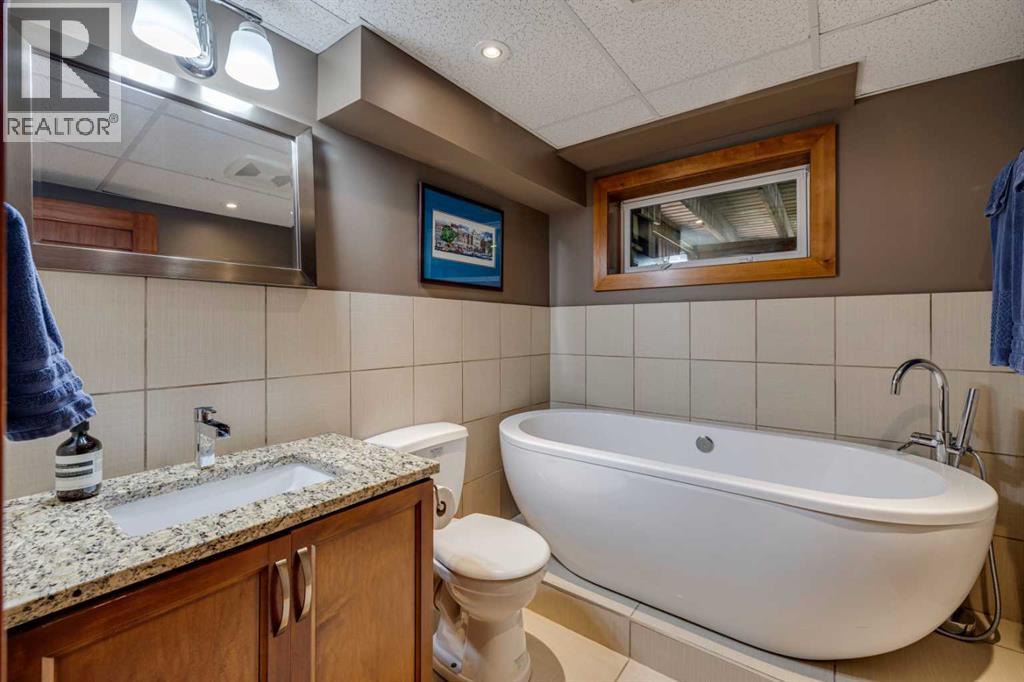 106 Mountain Lion Drive, Bragg Creek