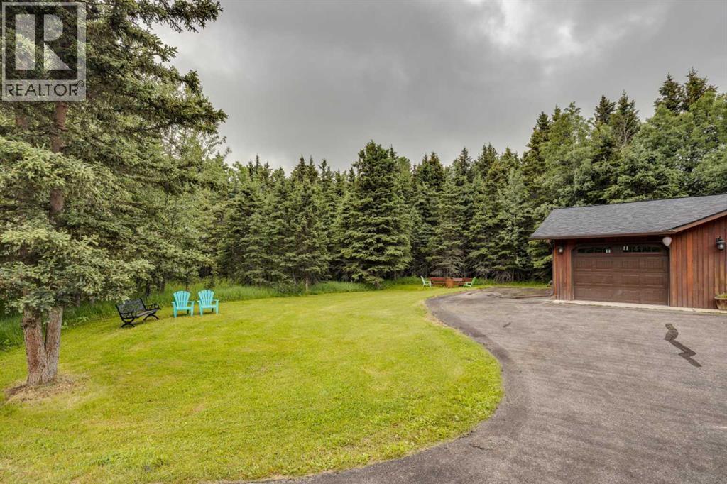 106 Mountain Lion Drive, Bragg Creek