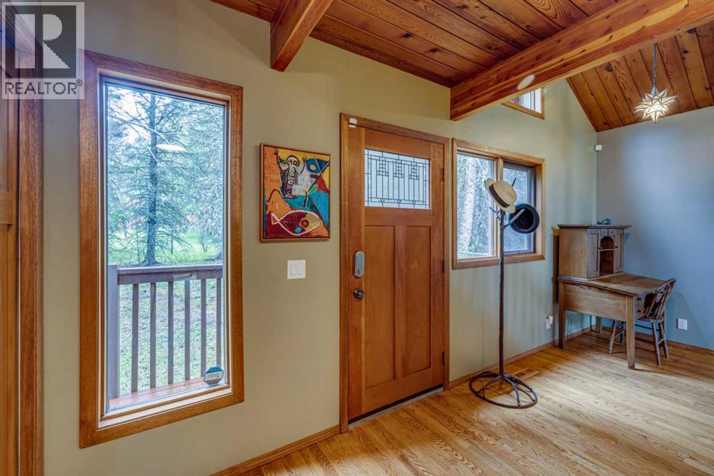 106 Mountain Lion Drive, Bragg Creek