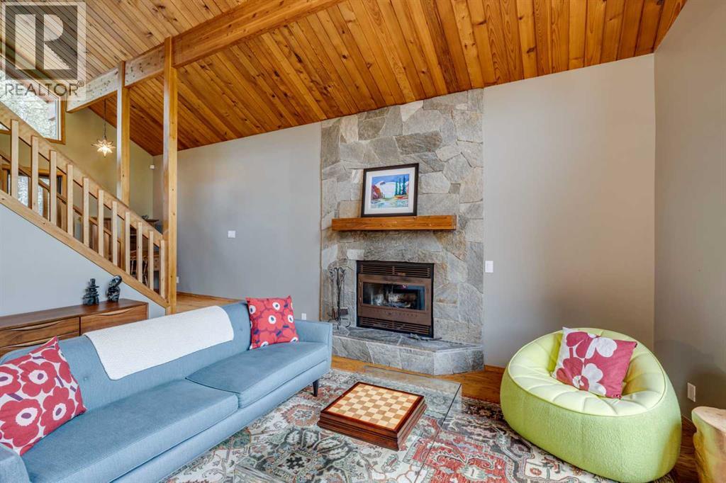 106 Mountain Lion Drive, Bragg Creek