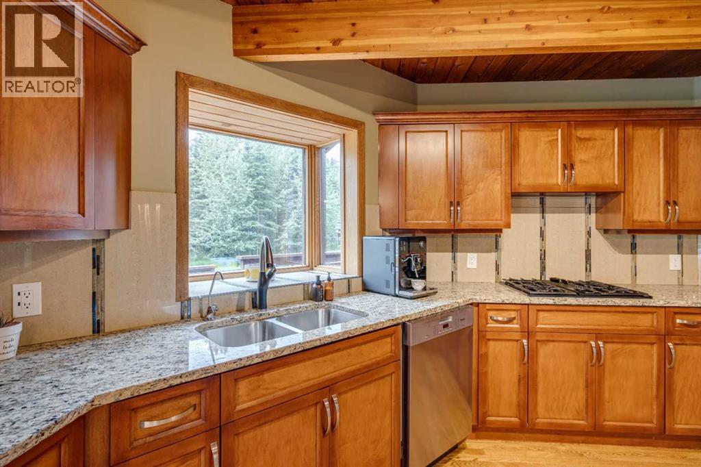 106 Mountain Lion Drive, Bragg Creek