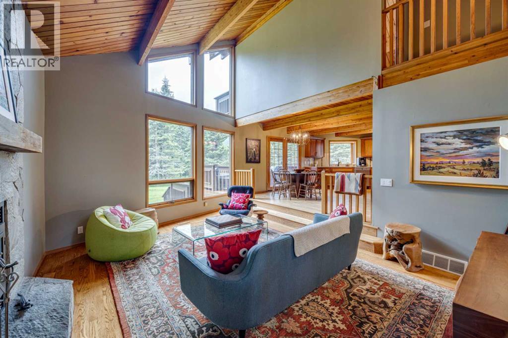 106 Mountain Lion Drive, Bragg Creek