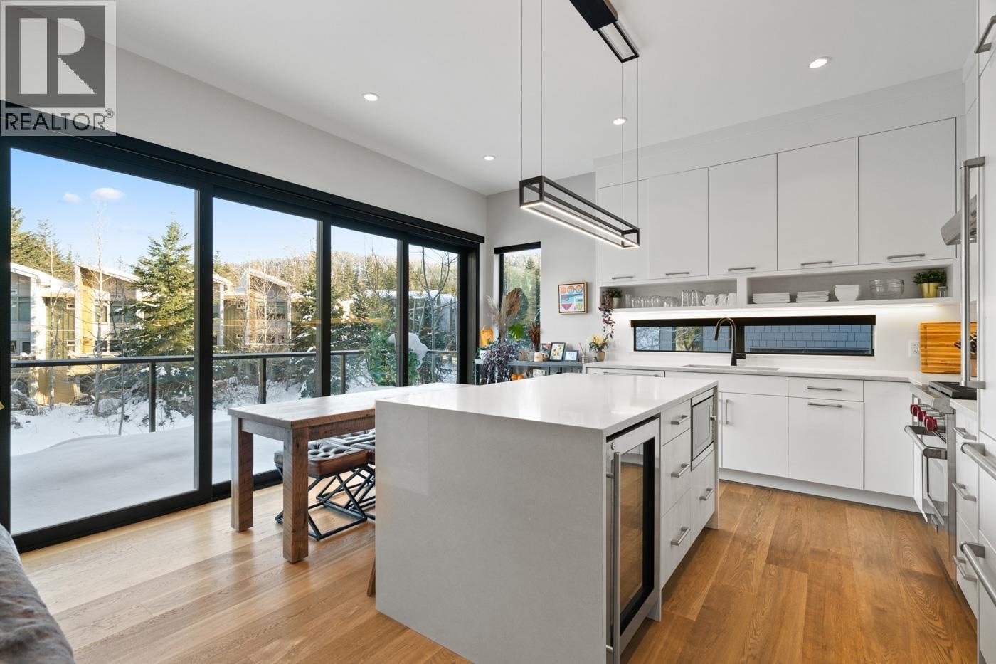 22 1350 CLOUDBURST DRIVE, Whistler