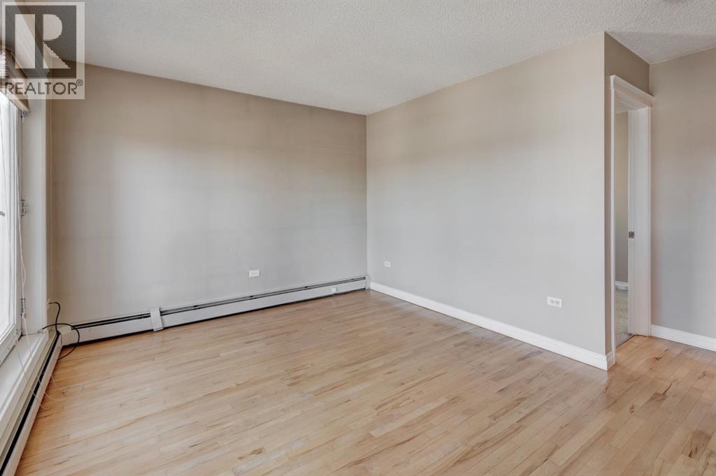 Single Family House for Sale in    Street SW Beltline Calgary 