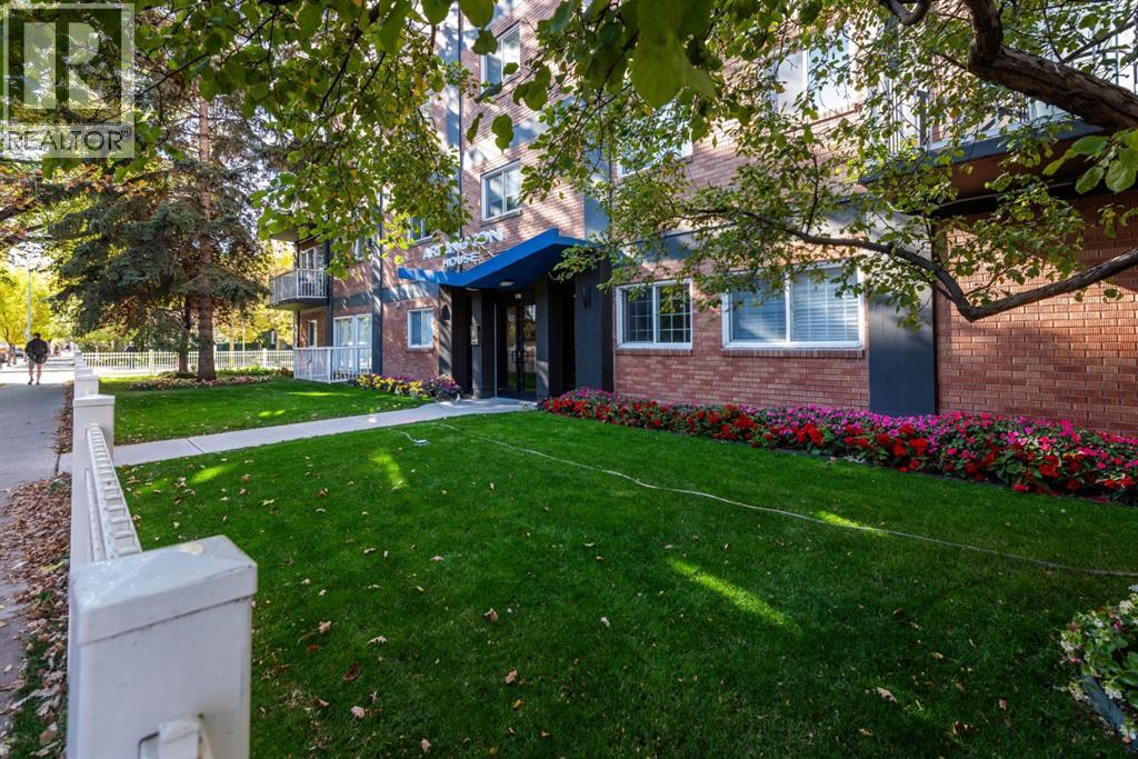 Single Family House for Sale in    Street SW Beltline Calgary 