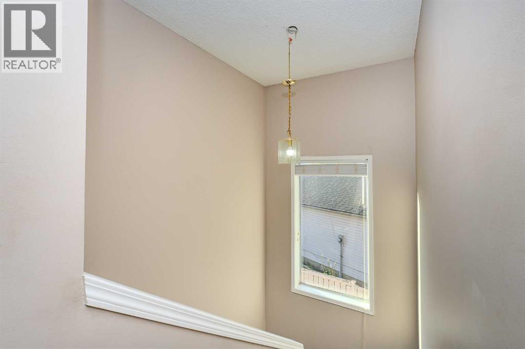 Single Family House for Sale in  Del Ray Crescent NE Monterey Park Calgary 