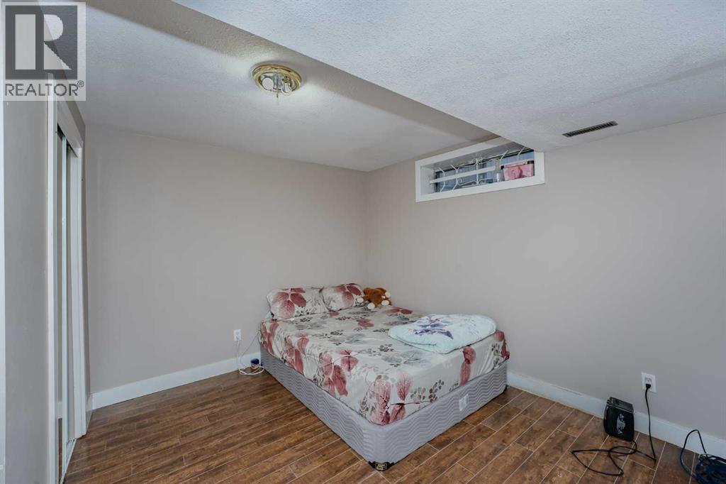 Single Family House for Sale in  Del Ray Crescent NE Monterey Park Calgary 