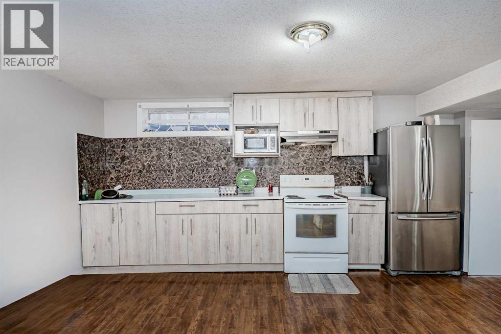 Single Family House for Sale in  Del Ray Crescent NE Monterey Park Calgary 