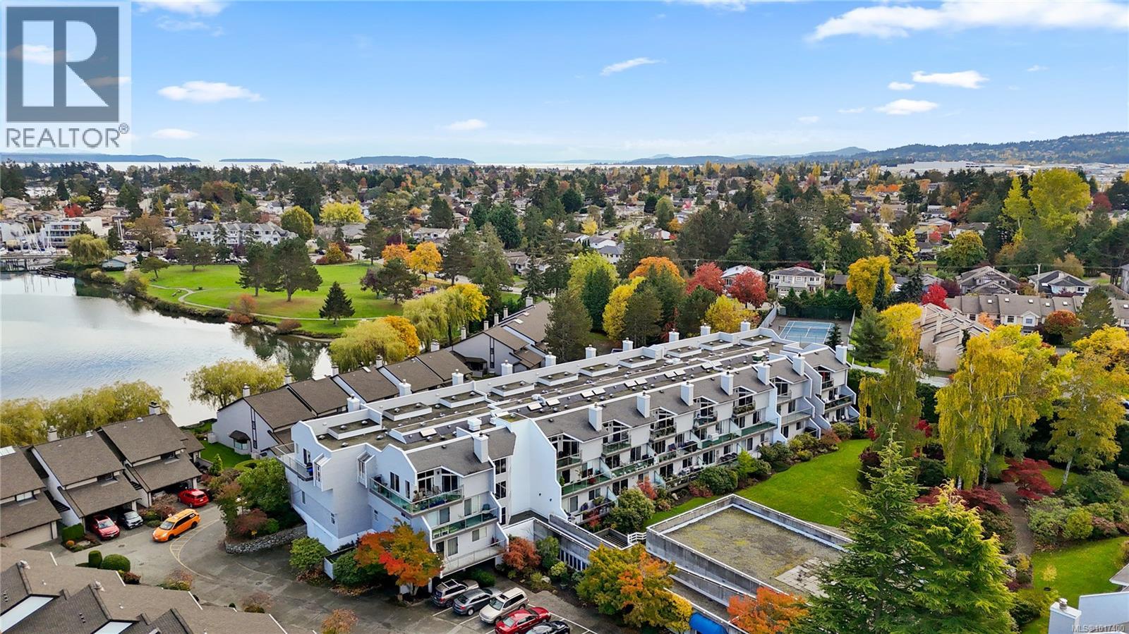 118 10459 Resthaven Drive, Sidney