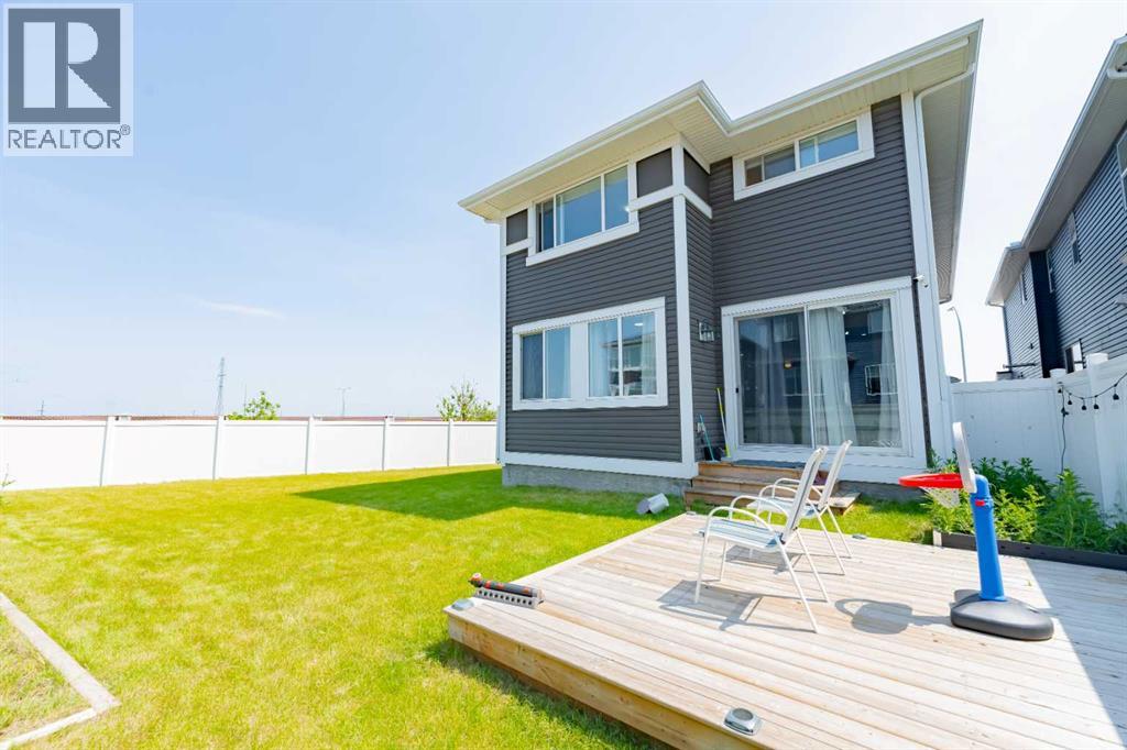 Single Family House for Sale in  Red Sky Terrace NE Redstone Calgary 