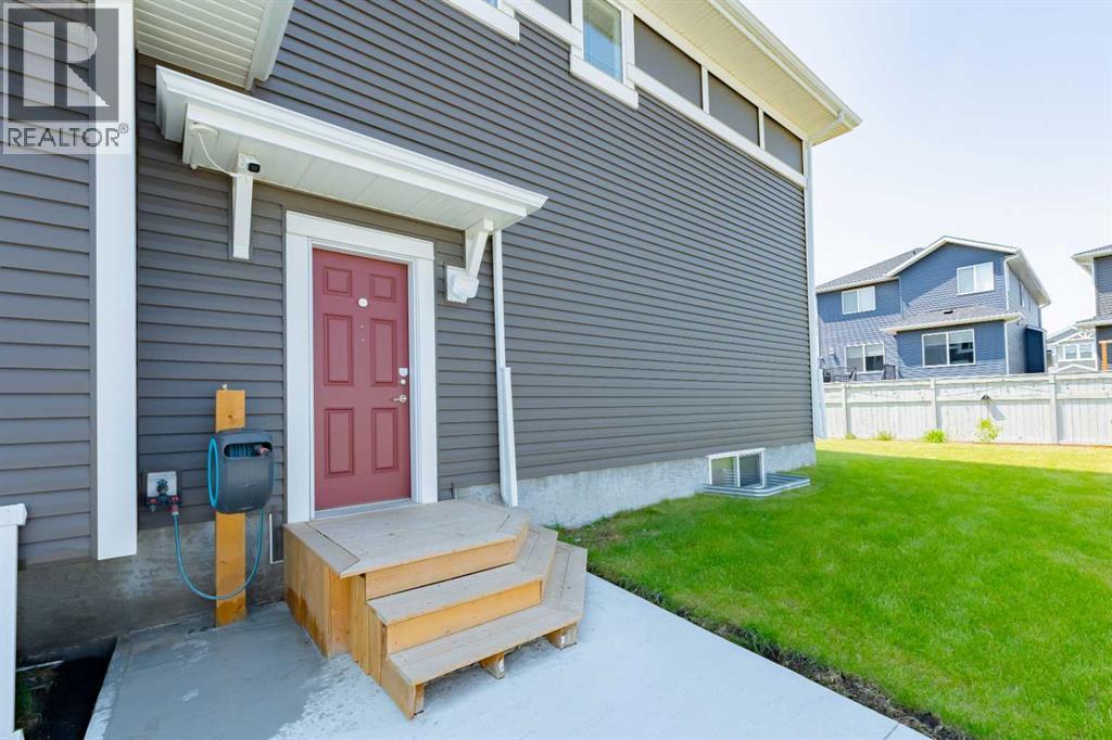 Single Family House for Sale in  Red Sky Terrace NE Redstone Calgary 