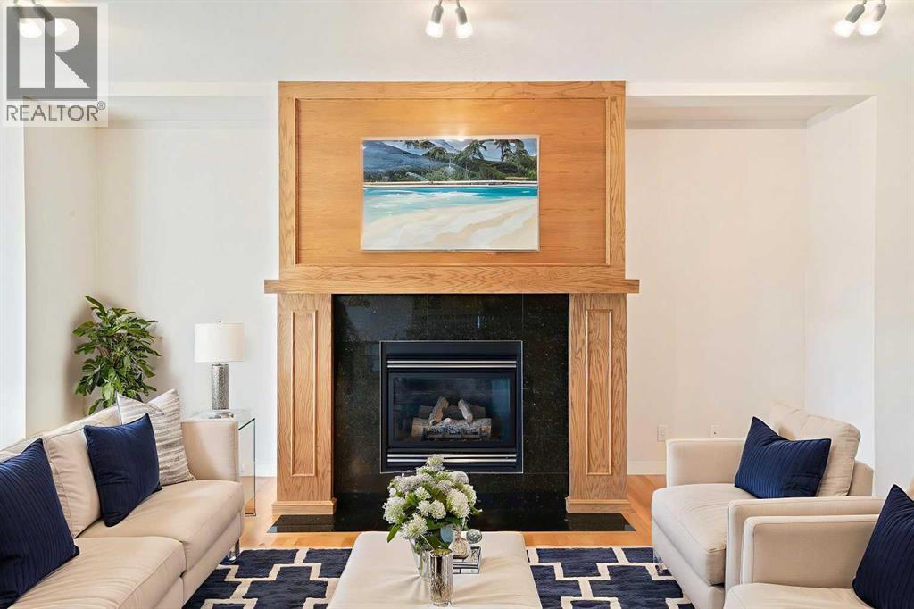 Single Family House Bungalow for Sale in  Shannon Estates Terrace SW Shawnessy Calgary 