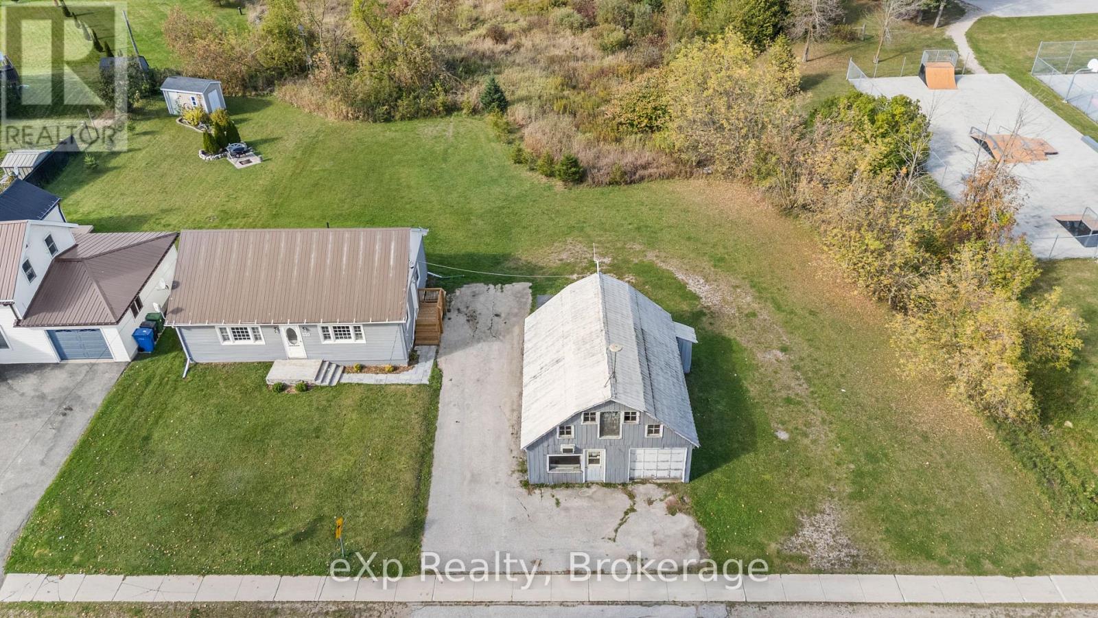 220 OWEN SOUND STREET