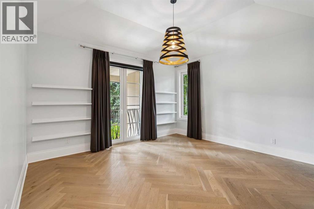 Single Family House for Sale in  Baldwin Crescent SW Bel-Aire Calgary 