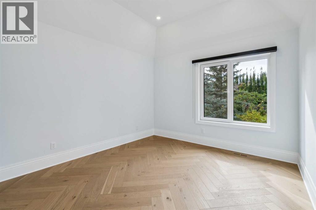 Single Family House for Sale in  Baldwin Crescent SW Bel-Aire Calgary 