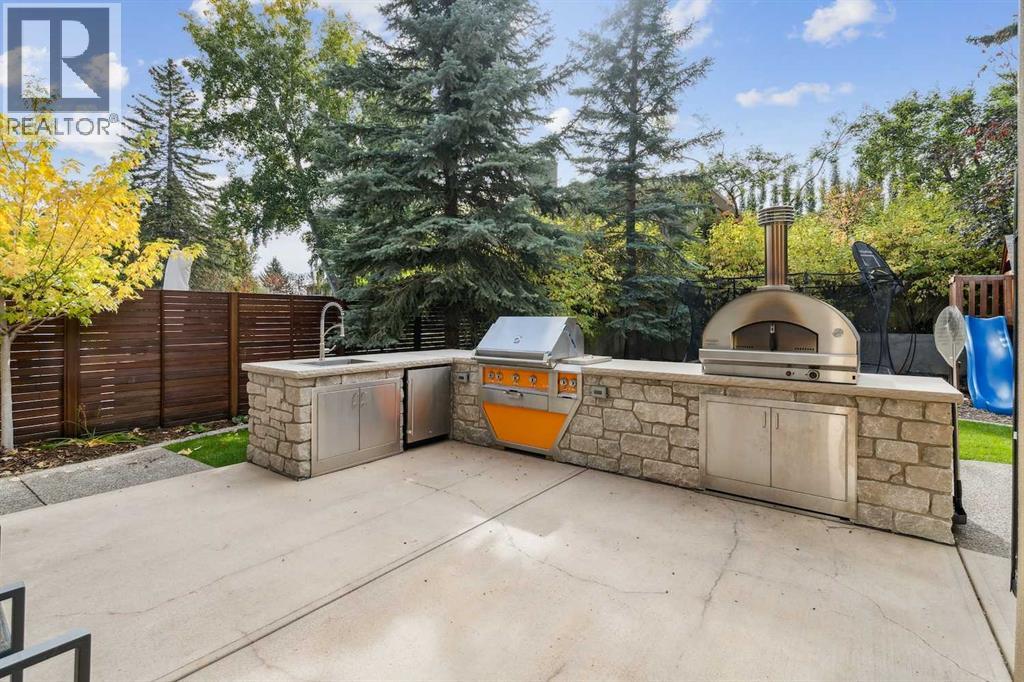 Single Family House for Sale in  Baldwin Crescent SW Bel-Aire Calgary 