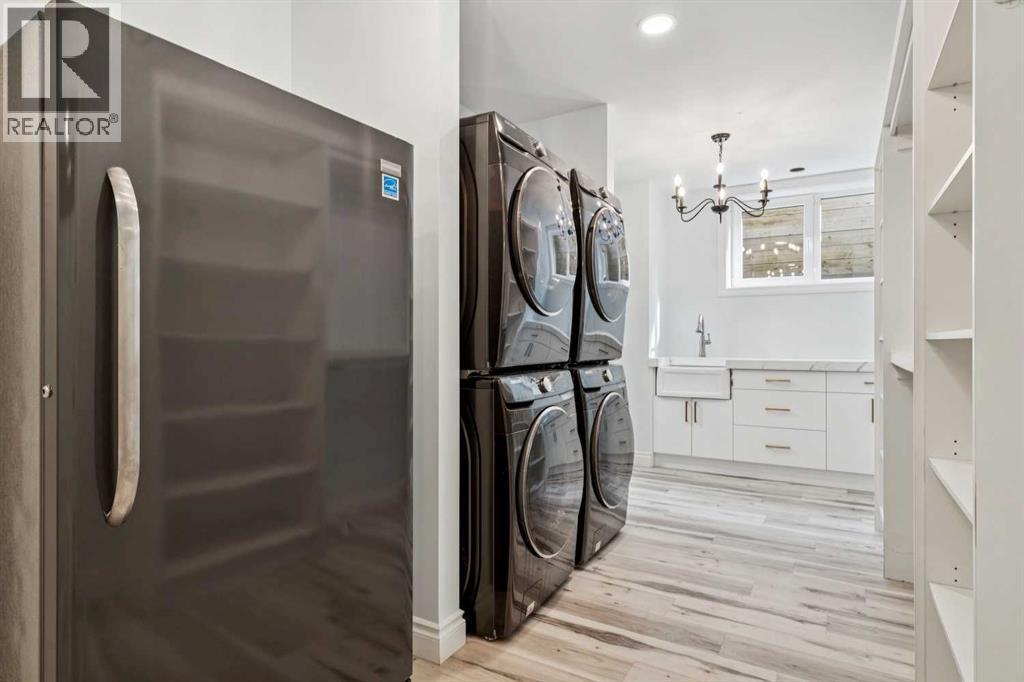 Single Family House for Sale in  Baldwin Crescent SW Bel-Aire Calgary 