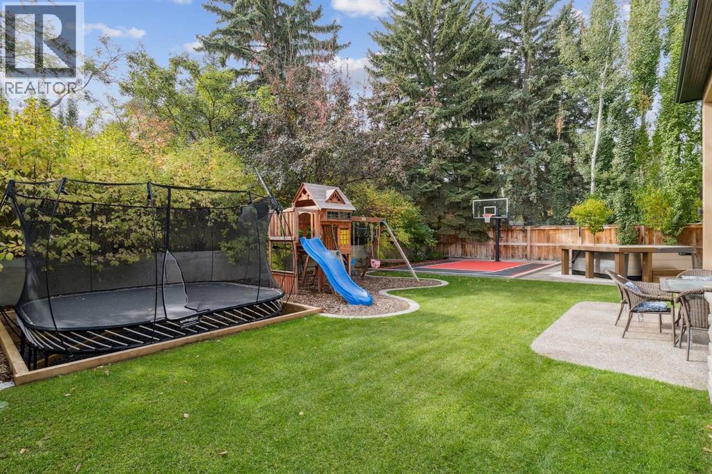 Single Family House for Sale in  Baldwin Crescent SW Bel-Aire Calgary 