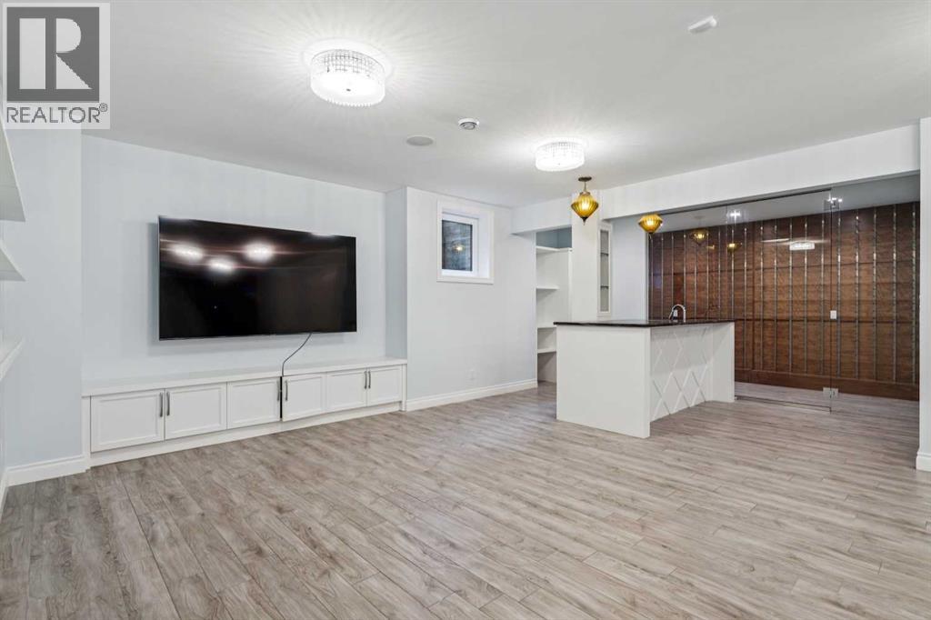 Single Family House for Sale in  Baldwin Crescent SW Bel-Aire Calgary 