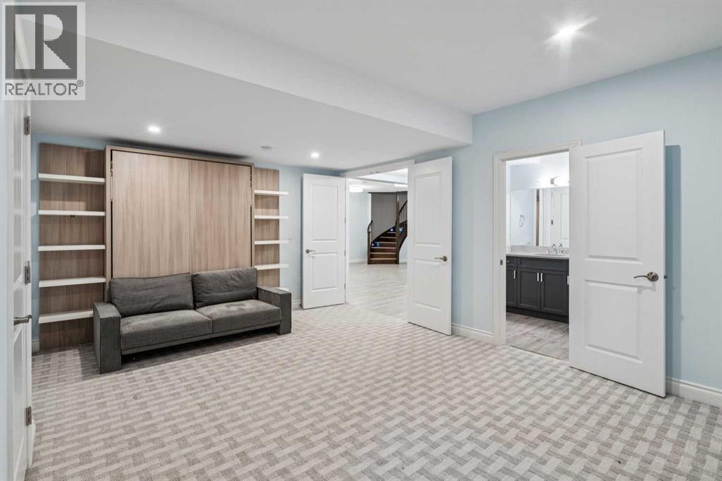 Single Family House for Sale in  Baldwin Crescent SW Bel-Aire Calgary 