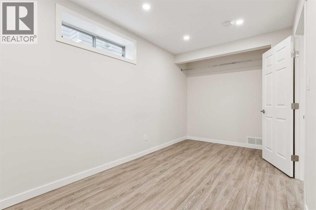 Single Family House for Sale in  Citadel Meadow Bay NW Citadel Calgary 