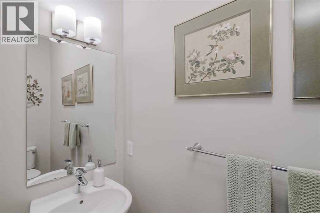 Single Family House for Sale in  Nolancrest Gate NW Nolan Hill Calgary 