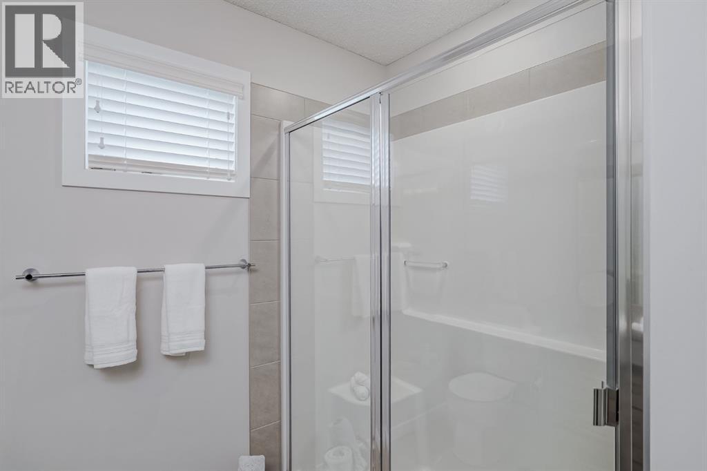 Single Family House for Sale in  Nolancrest Gate NW Nolan Hill Calgary 