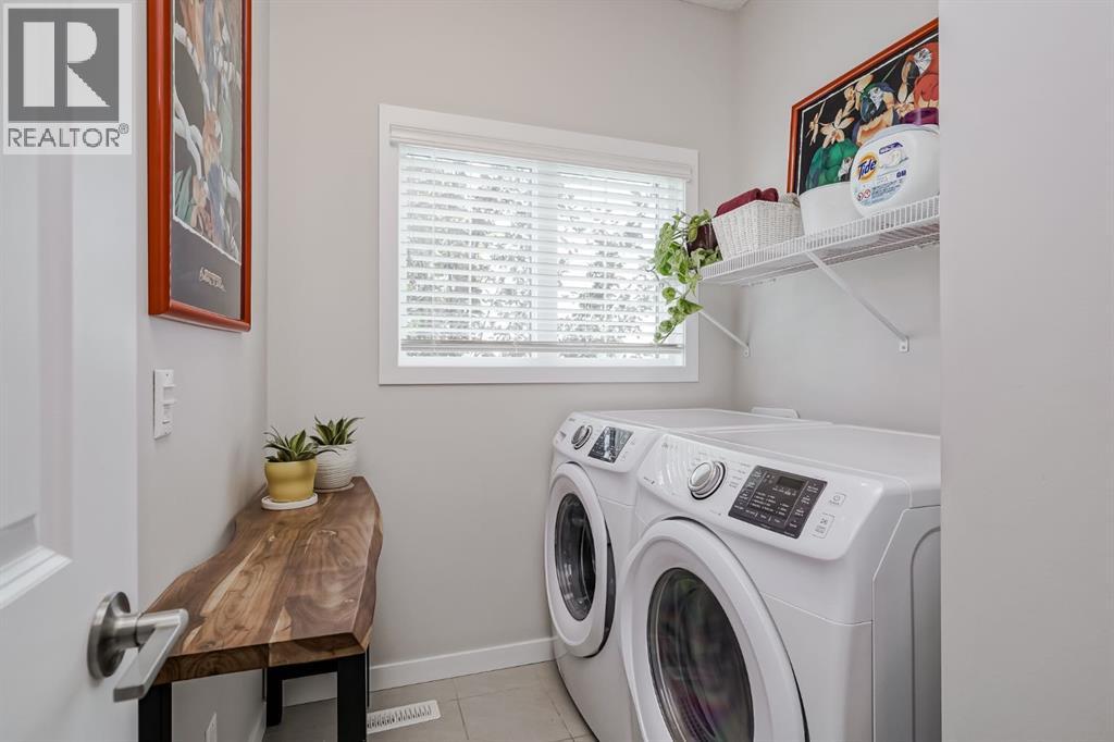 Single Family House for Sale in  Nolancrest Gate NW Nolan Hill Calgary 