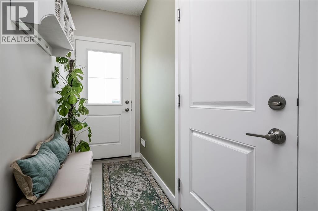 Single Family House for Sale in  Nolancrest Gate NW Nolan Hill Calgary 