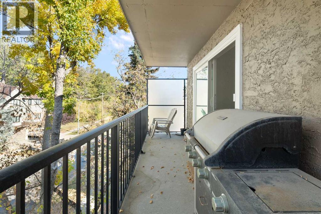 Single Family House for Sale in    Avenue NW Sunnyside Calgary 