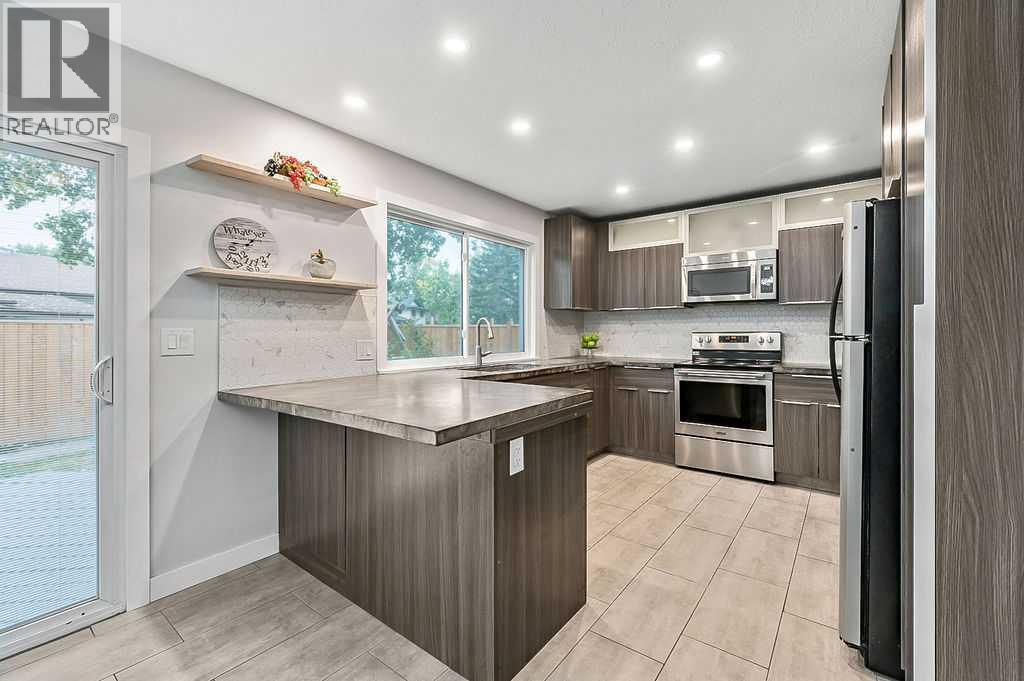 Single Family House for Sale in  Castlebrook Road NE Castleridge Calgary 