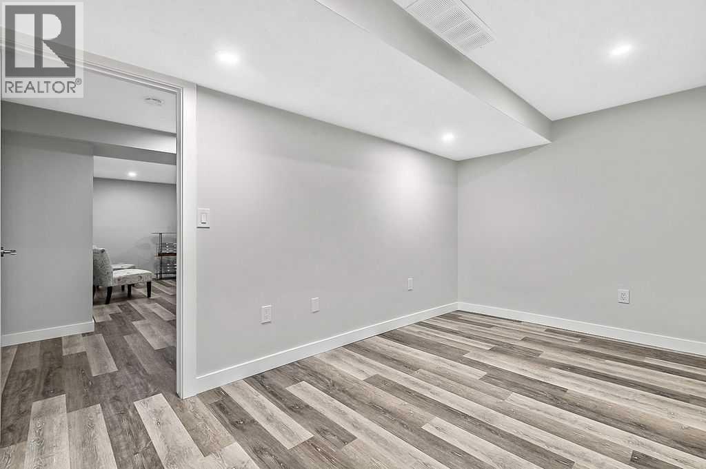 Single Family House for Sale in  Castlebrook Road NE Castleridge Calgary 