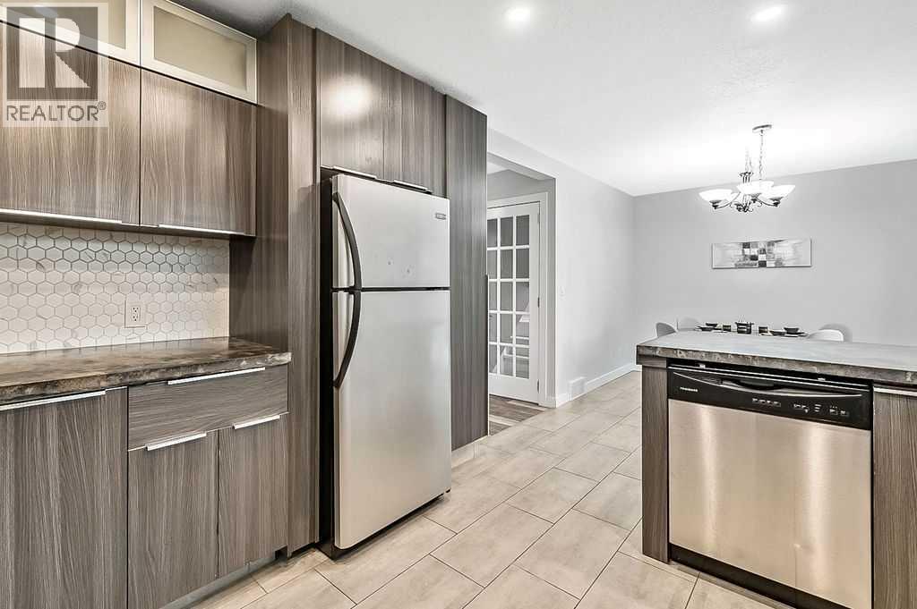 Single Family House for Sale in  Castlebrook Road NE Castleridge Calgary 