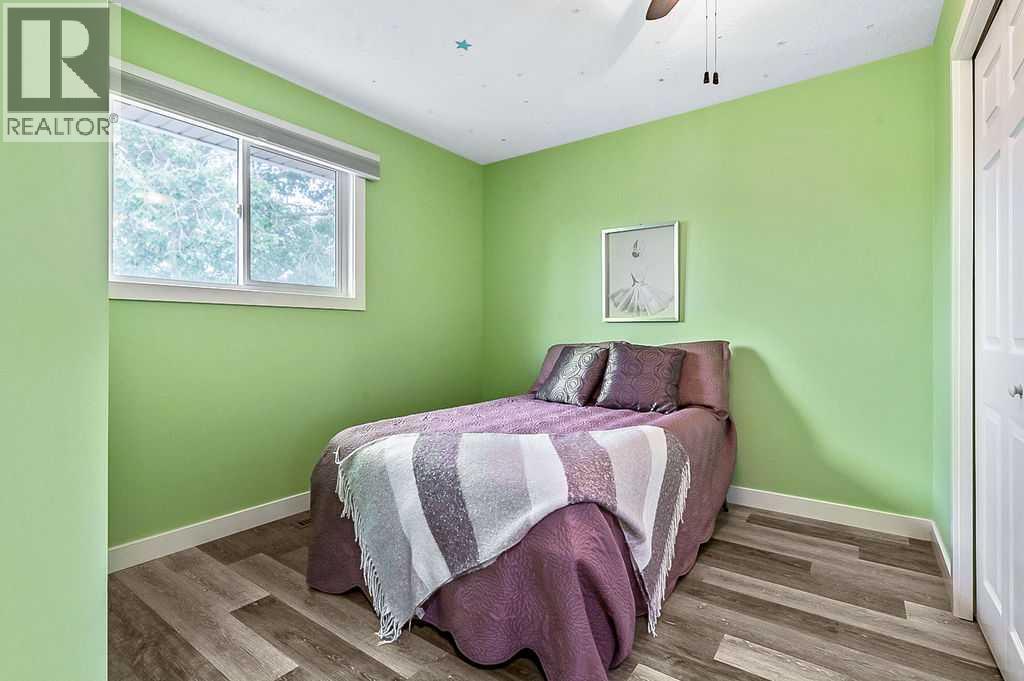 Single Family House for Sale in  Castlebrook Road NE Castleridge Calgary 