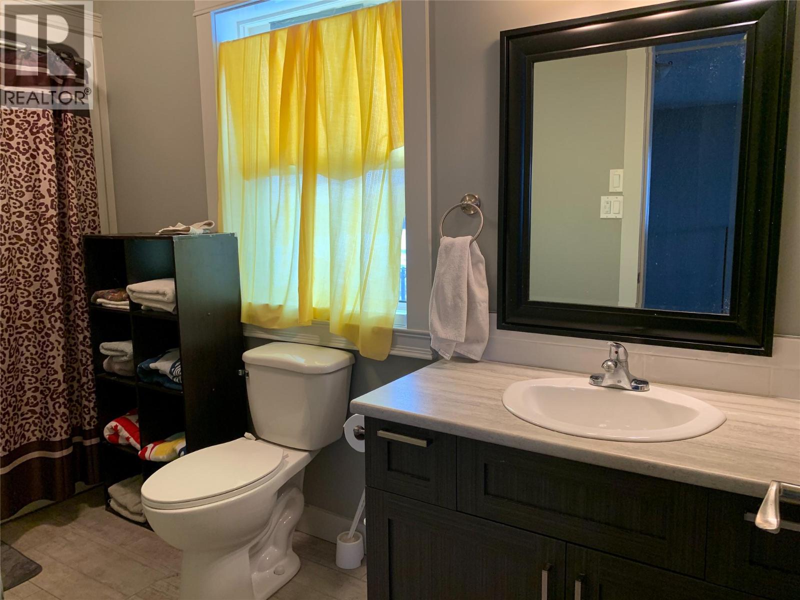 4803 46 Avenue, Pouce Coupe