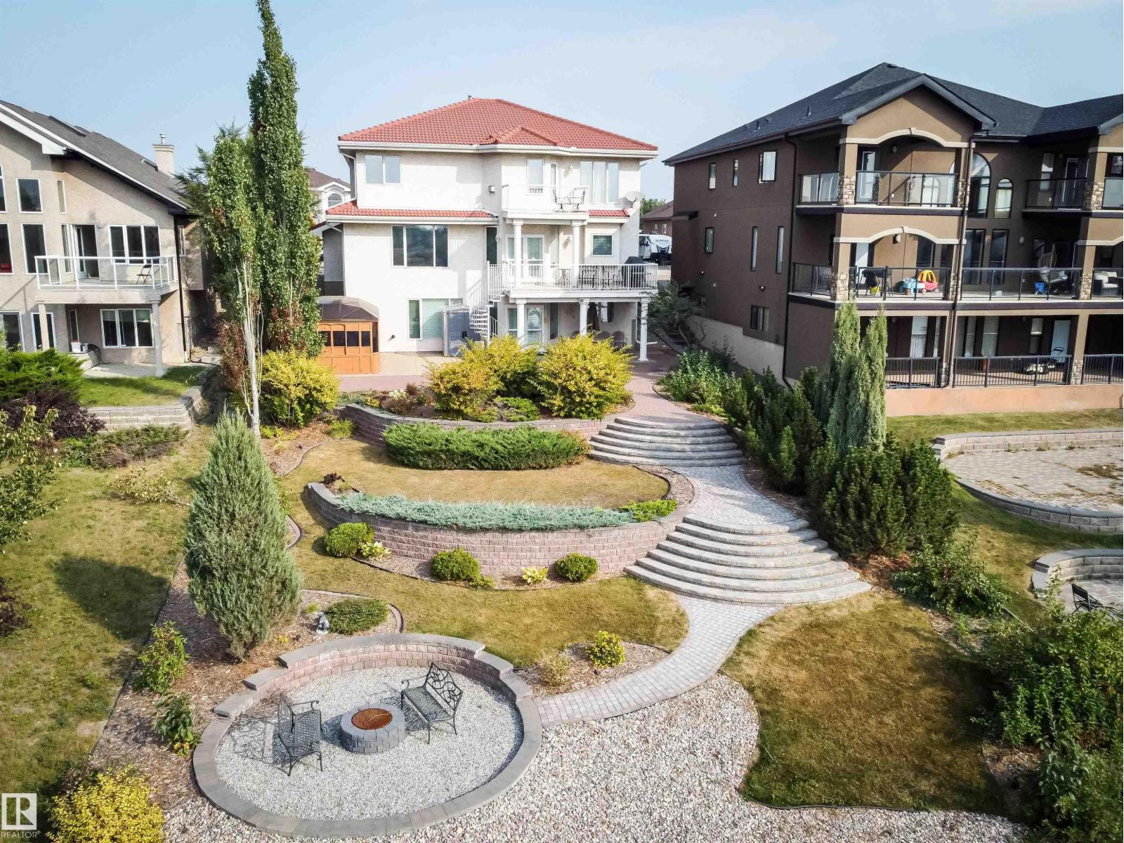 13527 158 AV NW, Edmonton