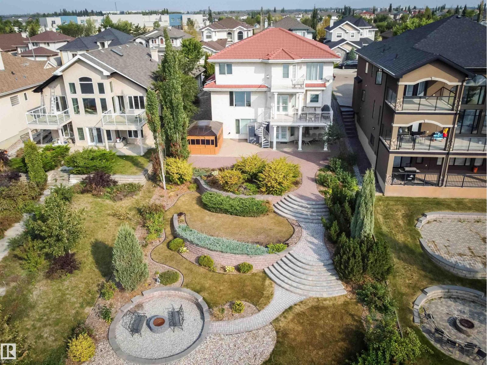 13527 158 AV NW, Edmonton