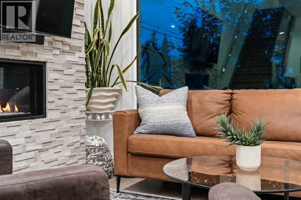 Single Family House for Sale in  A Street SW Richmond Calgary 