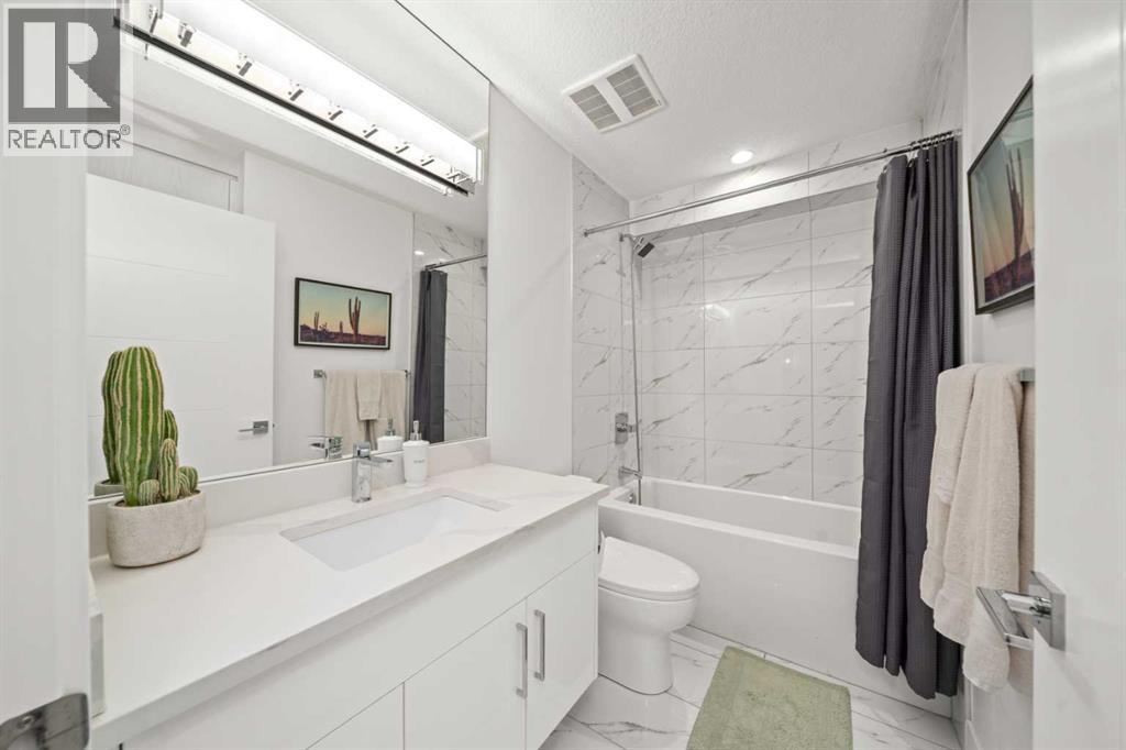 Single Family House for Sale in  A Street SW Richmond Calgary 