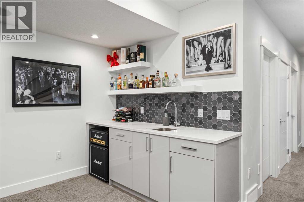 Single Family House for Sale in  A Street SW Richmond Calgary 
