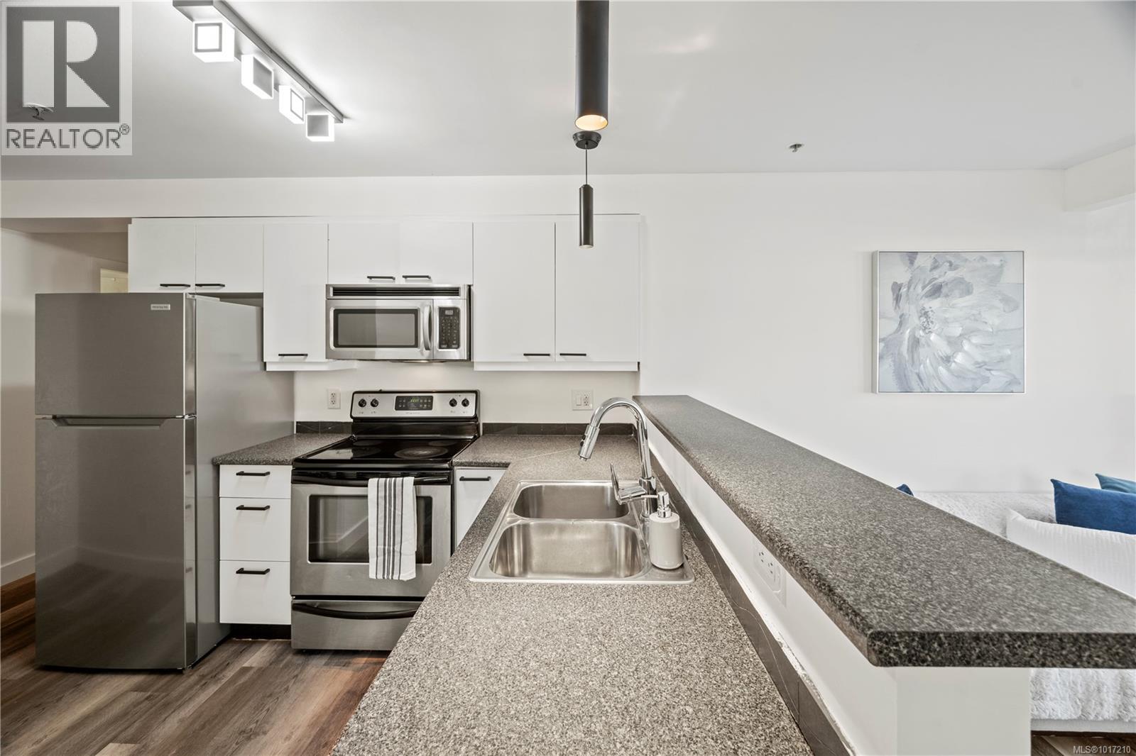 307 356 Gorge Road East, Victoria