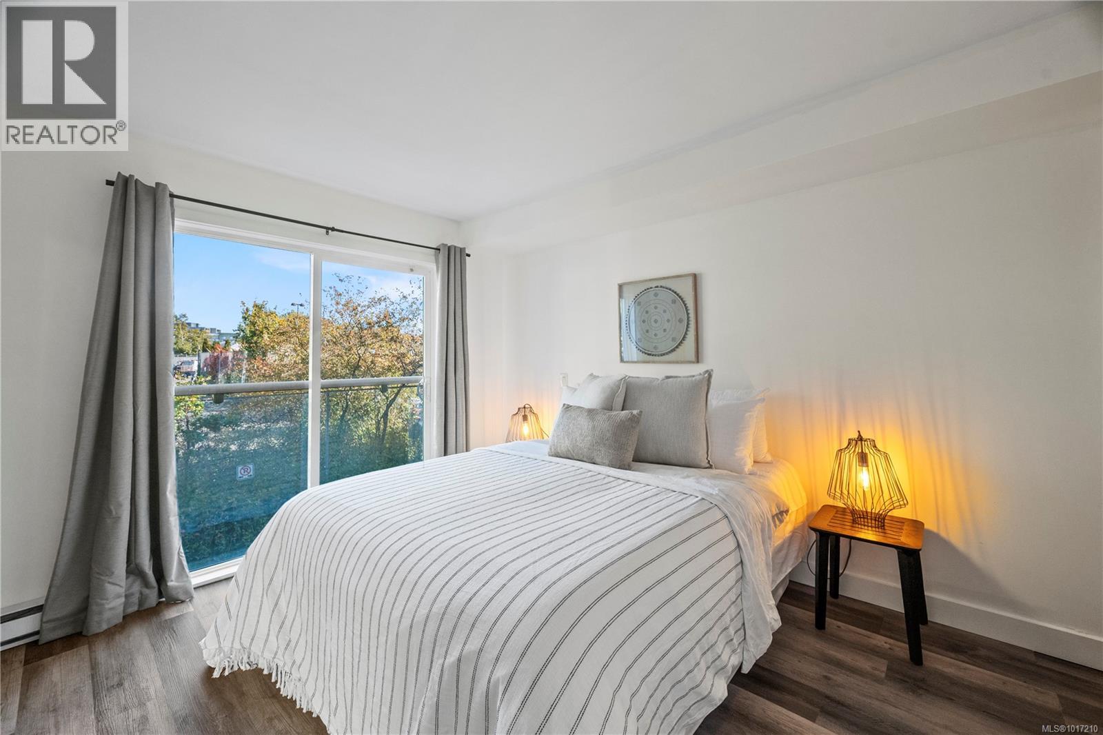 307 356 Gorge Road East, Victoria