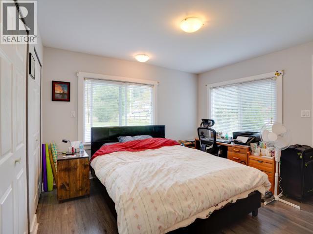 6577 KING AVE, Powell River