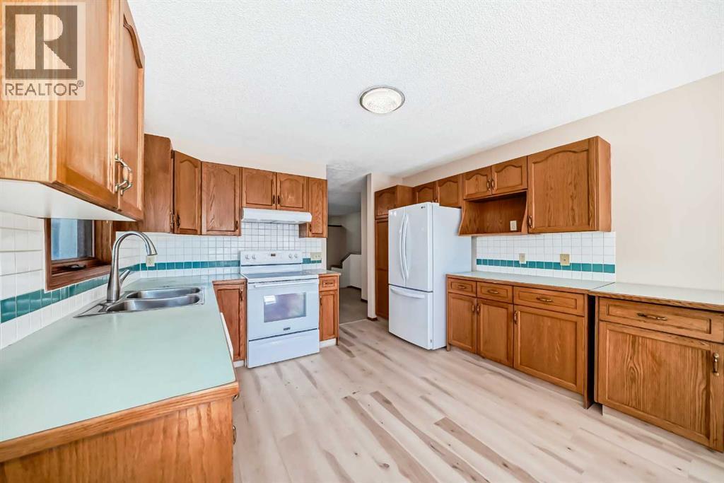 Single Family House Bungalow for Sale in  SHAWINIGAN Drive SW Shawnessy Calgary 