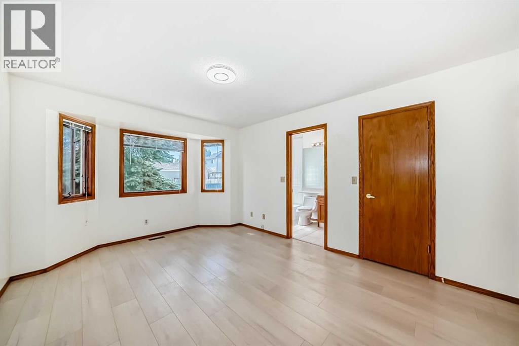 Single Family House Bungalow for Sale in  SHAWINIGAN Drive SW Shawnessy Calgary 